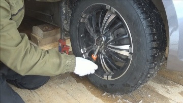 Снятие колеса КИА Рио