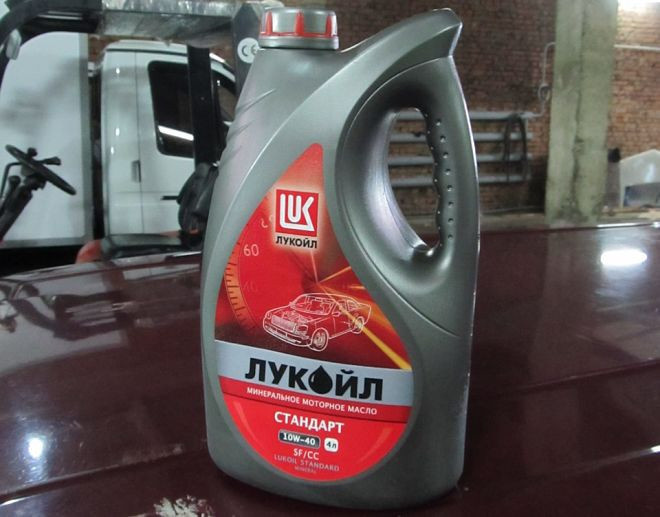 Масло Лукойл стандарт 10W40