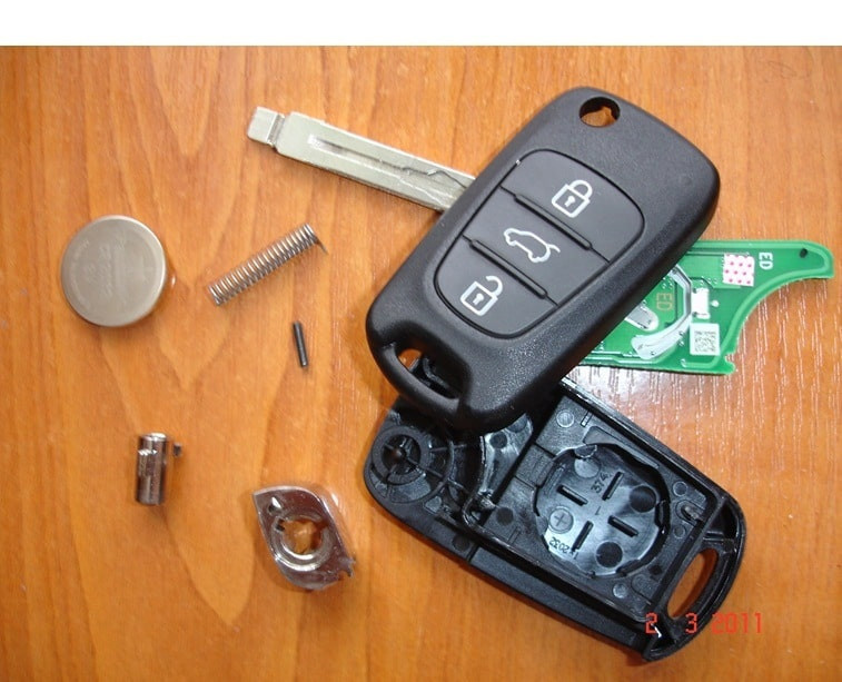 Как открыть ключ Kia Rio