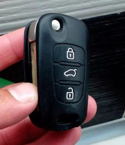 Как открыть ключ Kia Rio